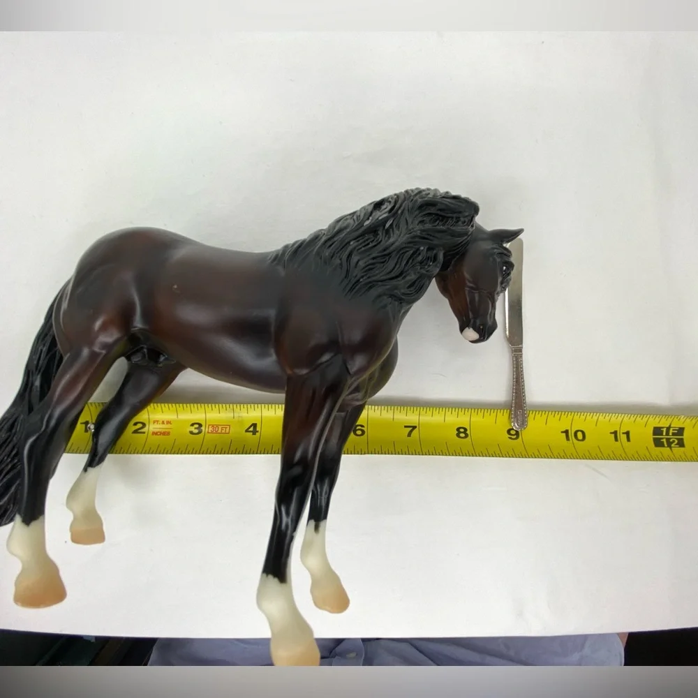 Breyer Model #707 Cefnoakpark Bouncer Retired‎ 2008